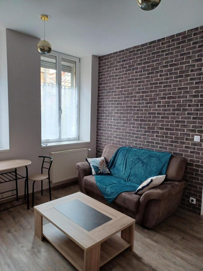 Chez Arthur Et Cie Luxeuil-les-Bains Exteriör bild