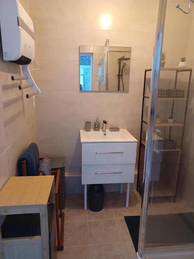 Chez Arthur Et Cie Luxeuil-les-Bains Exteriör bild